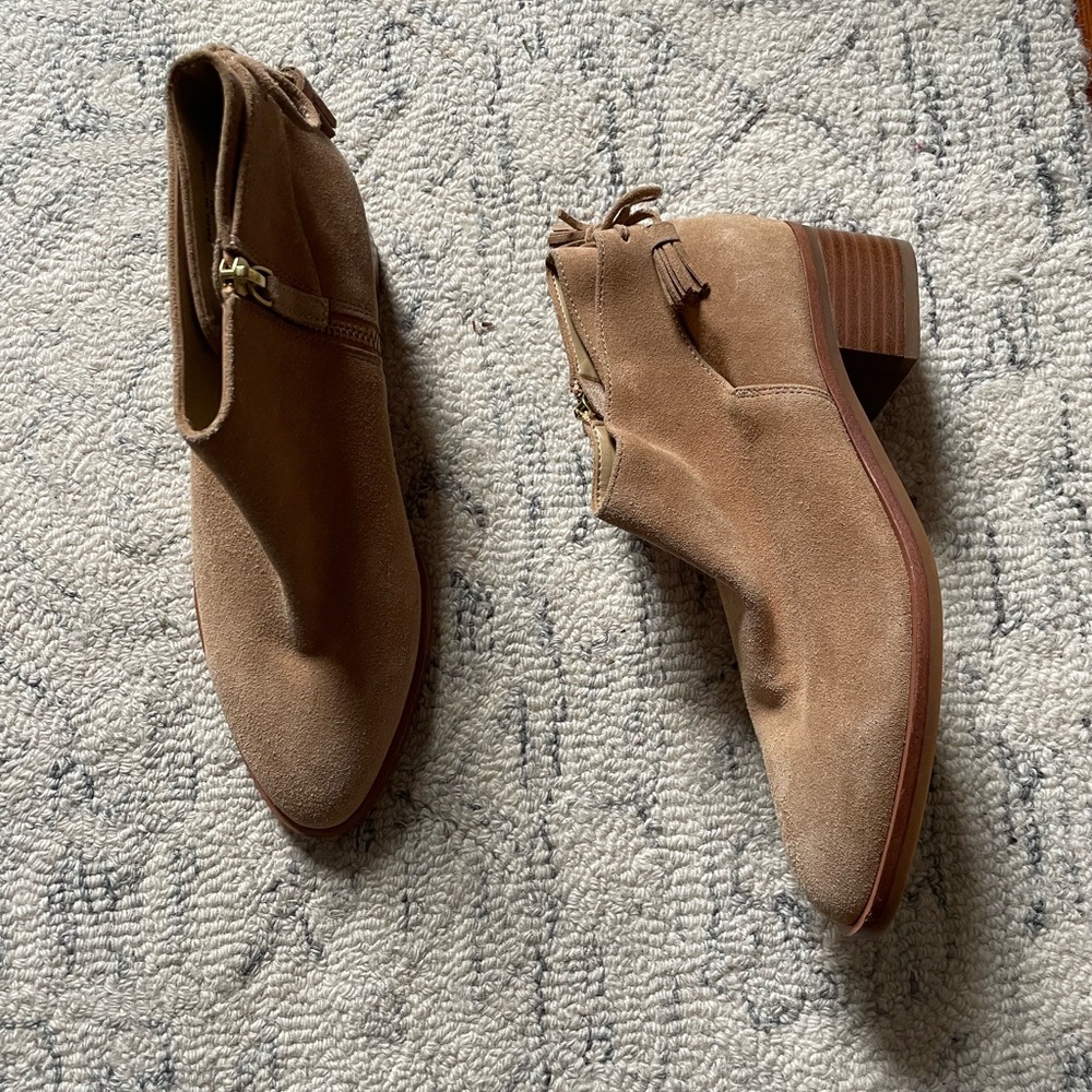 Talbots Tan Suede Ankle Boots